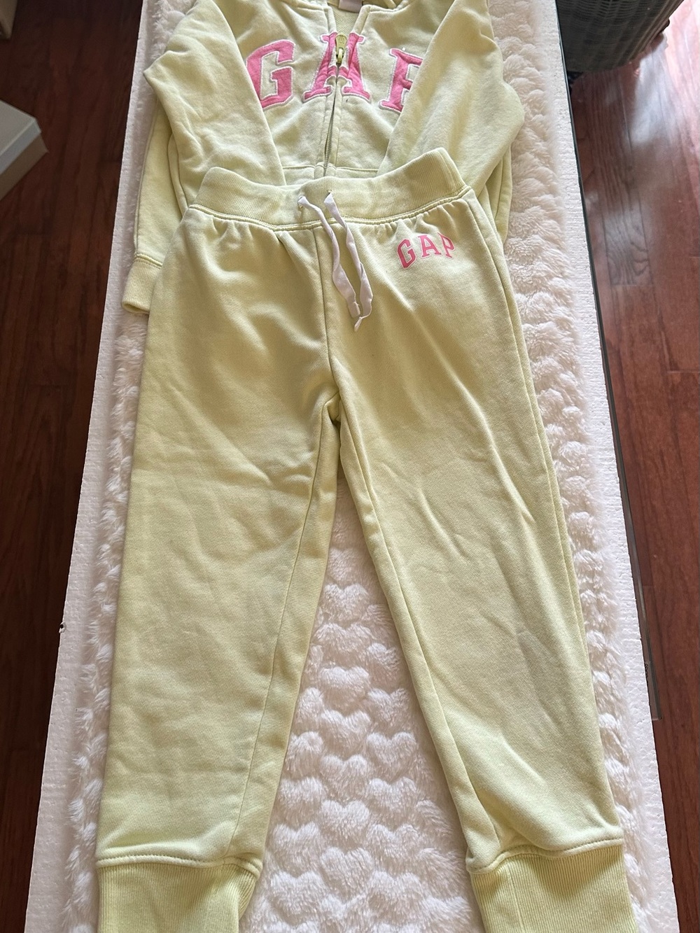 GAP Pale Yellow Hoodie and Jogger Set with Pink Logo SZ 4